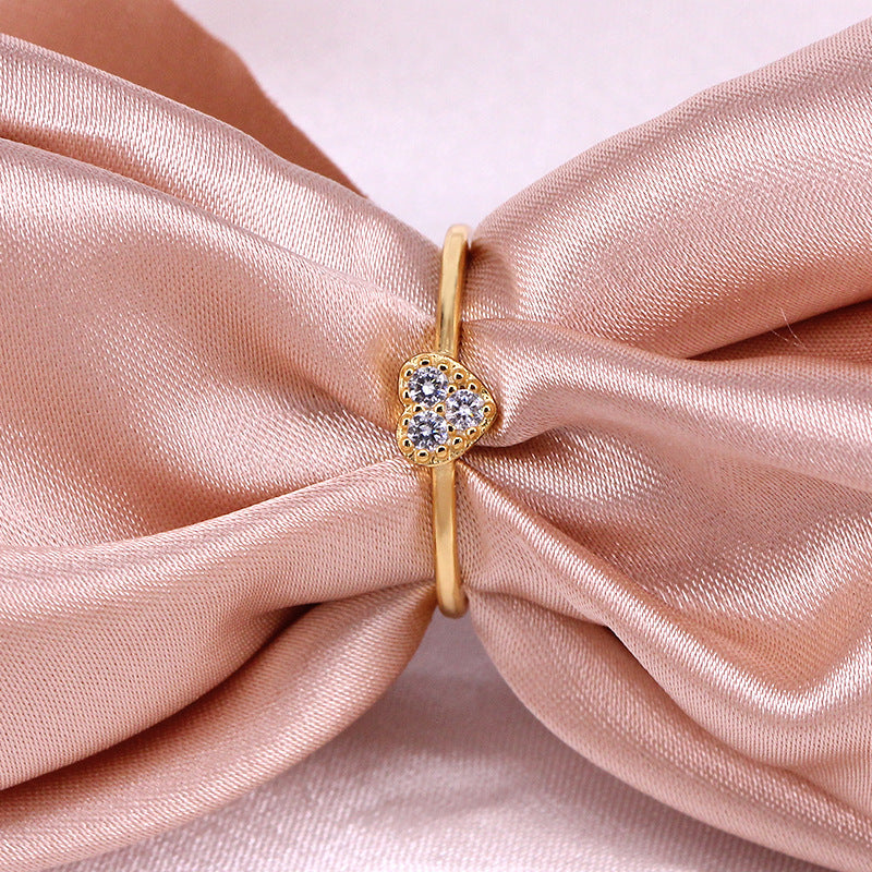 Pavé Heart Ring – 925 Sterling Silver, Gold Plated - Photo 5 | Pinky Promise