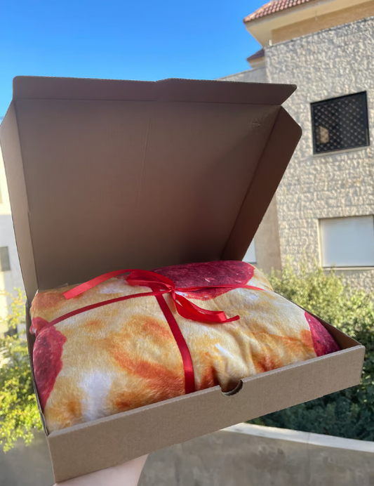 Buy Pizza Blanket at Pinky Promise
