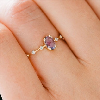 Purple Oval Ring – 925 Sterling Silver, Gold Plated - Photo 4 | Pinky Promise