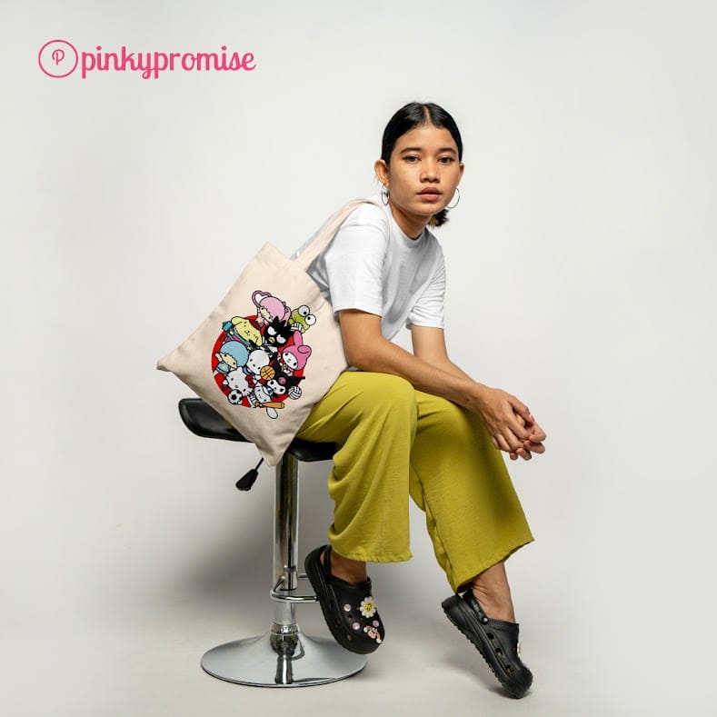 Buy Sanrio tote bag at Pinky Promise