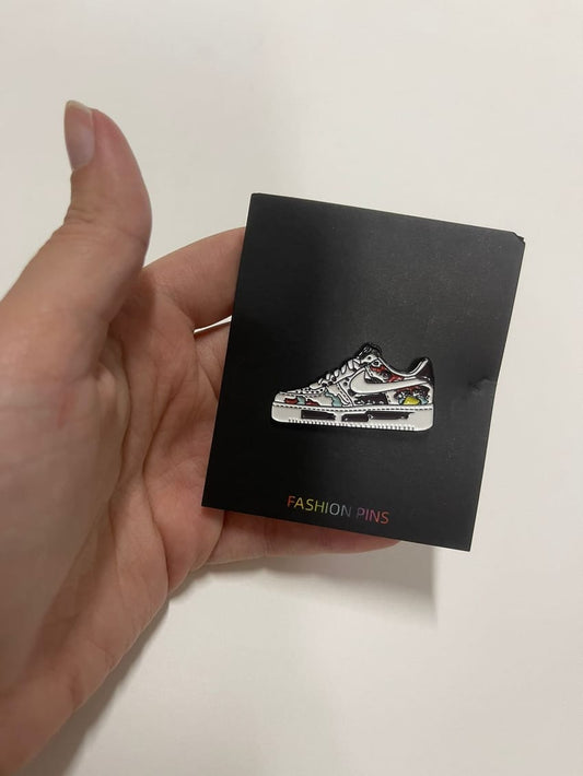 Buy shoe pin at Pinky Promise