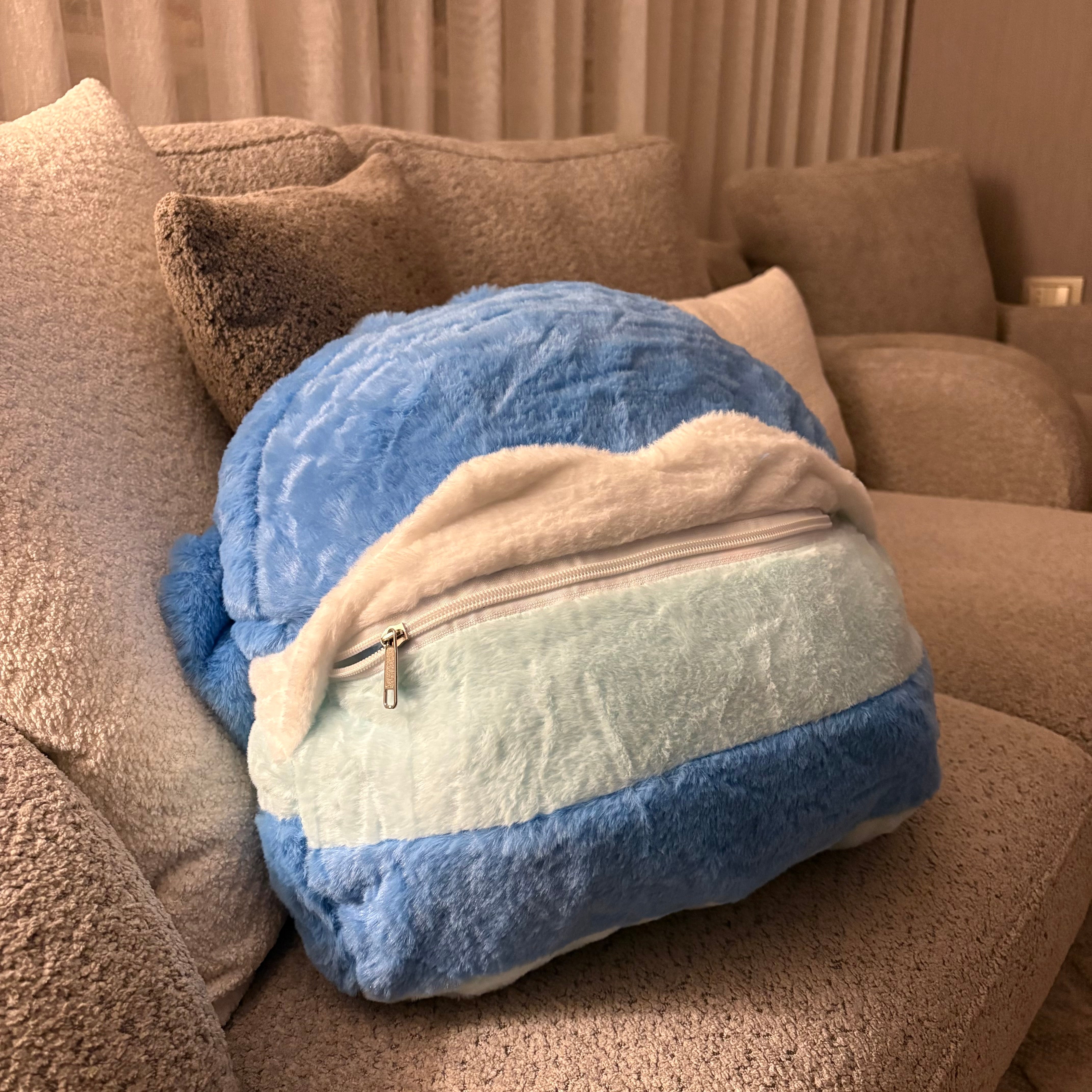 Stitch 2 in 1 pillow and blanket - Photo 6 | Pinky Promise