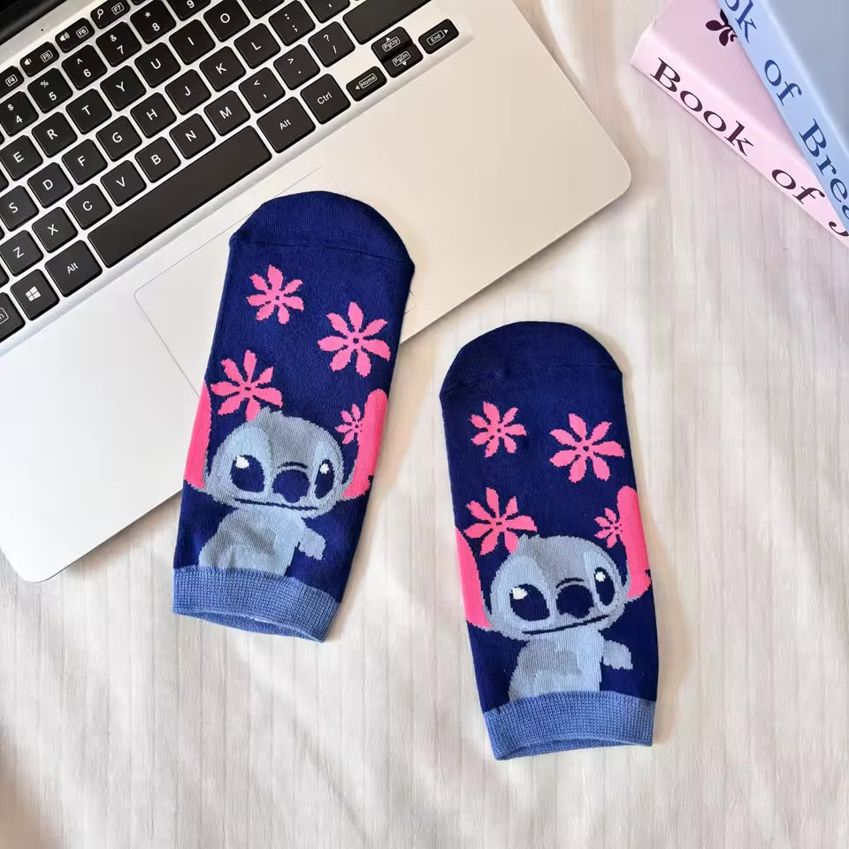 stitch short socks - Photo 4 | Pinky Promise