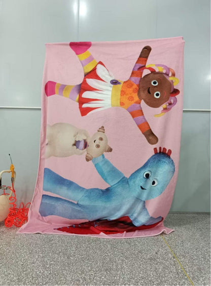 The night garden Big blanket- 200cm * 145 cm - بطانية حديقة المرح | Pinky Promise